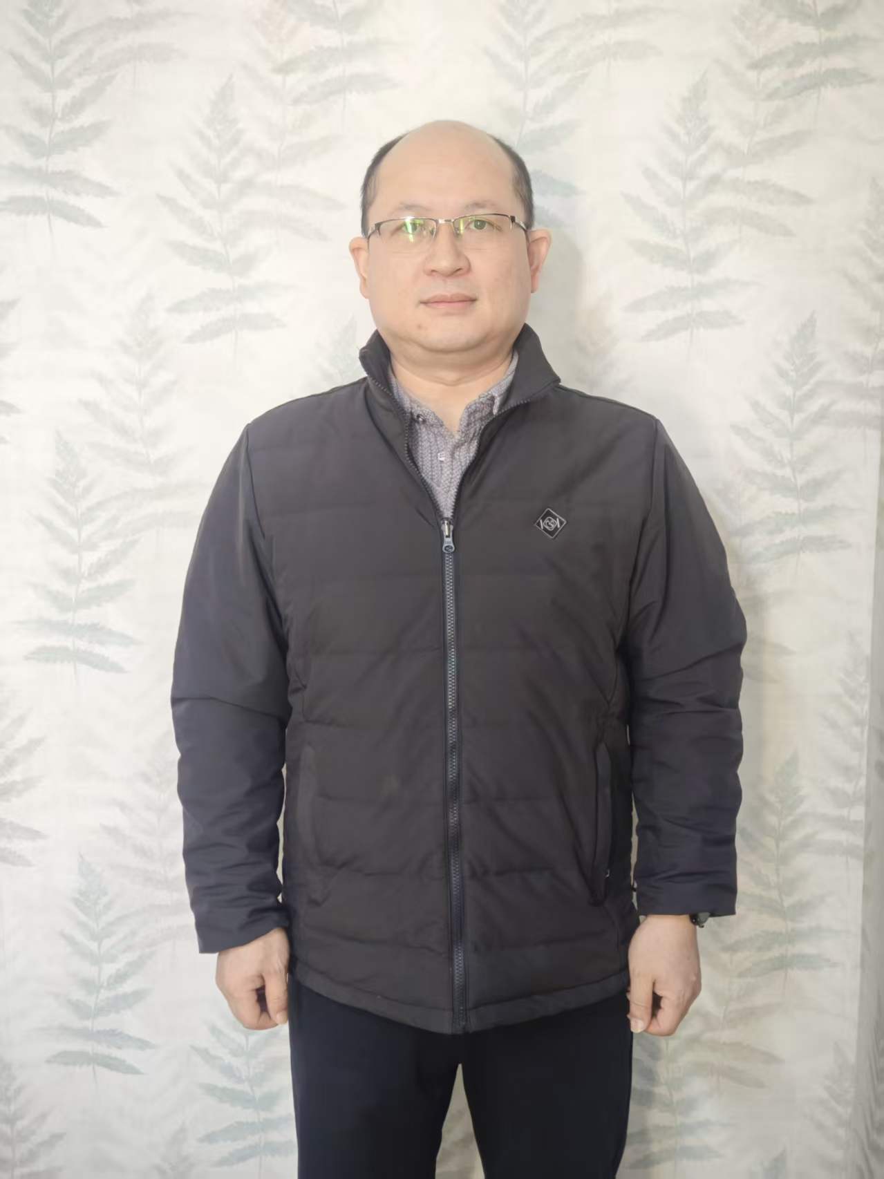 张志彦