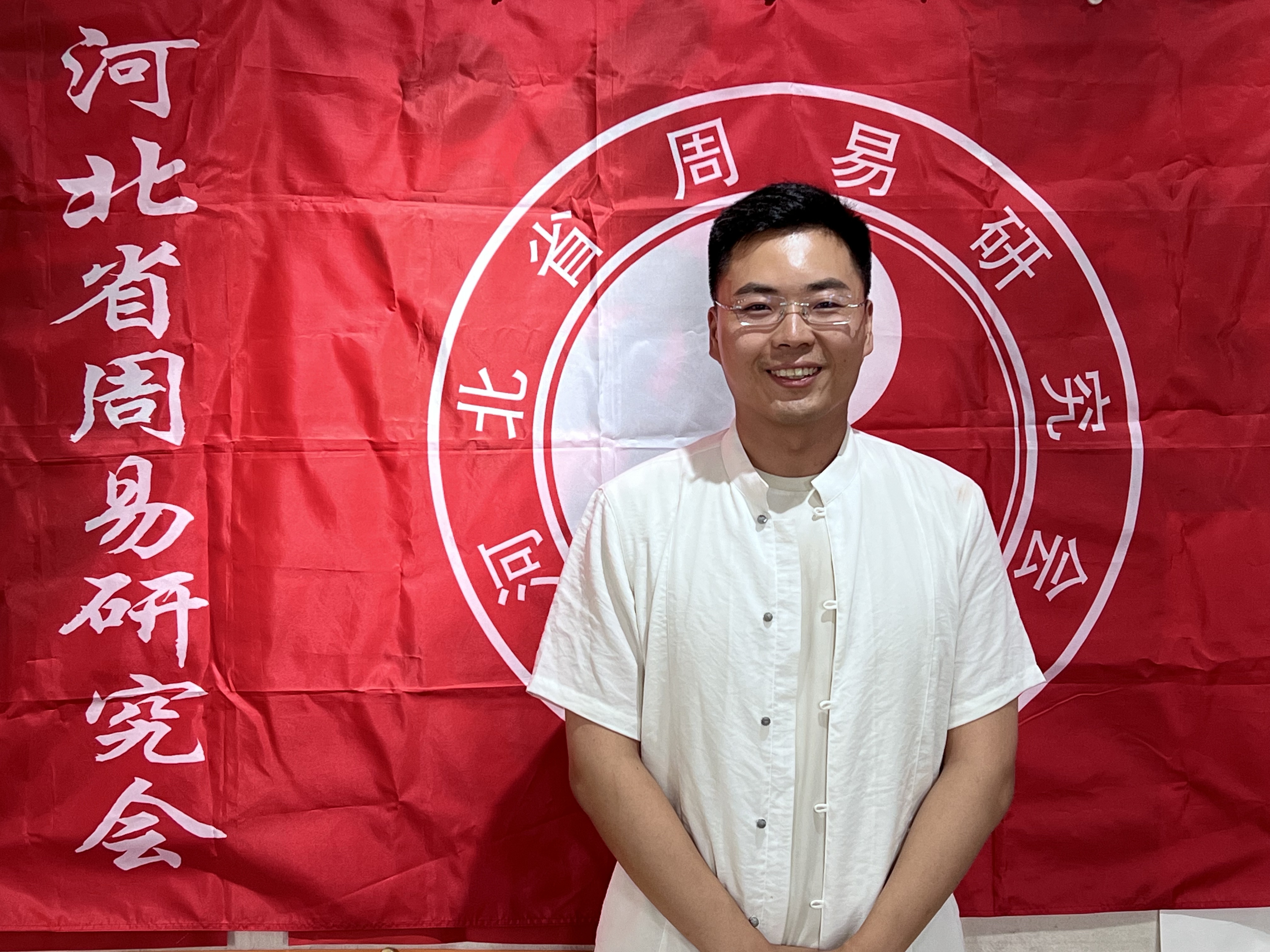杜旭
